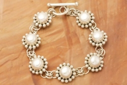 Artie Yellowhorse Freshwater Pearl Sterling Silver Link Bracelet